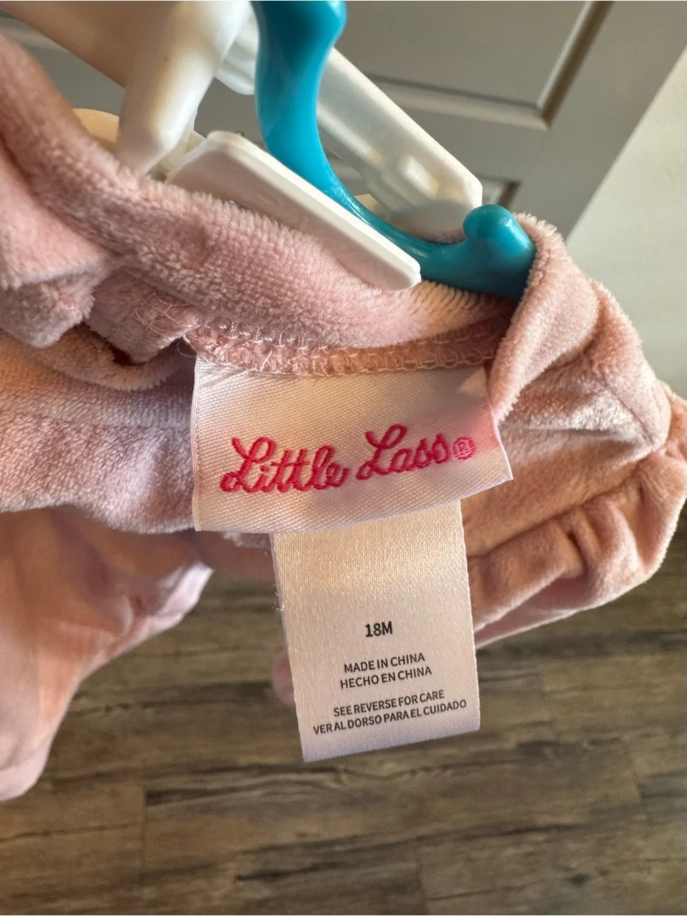 Kids Plush Long Sleeve Pajama Set - Pink Velour Bow print - Picture 5 of 5
